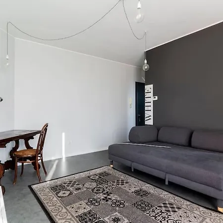 Black & White Flat In Naviglio/ Porta Genova * 밀라노